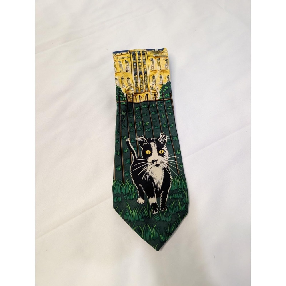 Vintage 100% Silk Tie Tuxedo Cat White House Washington DC Novelty Necktie